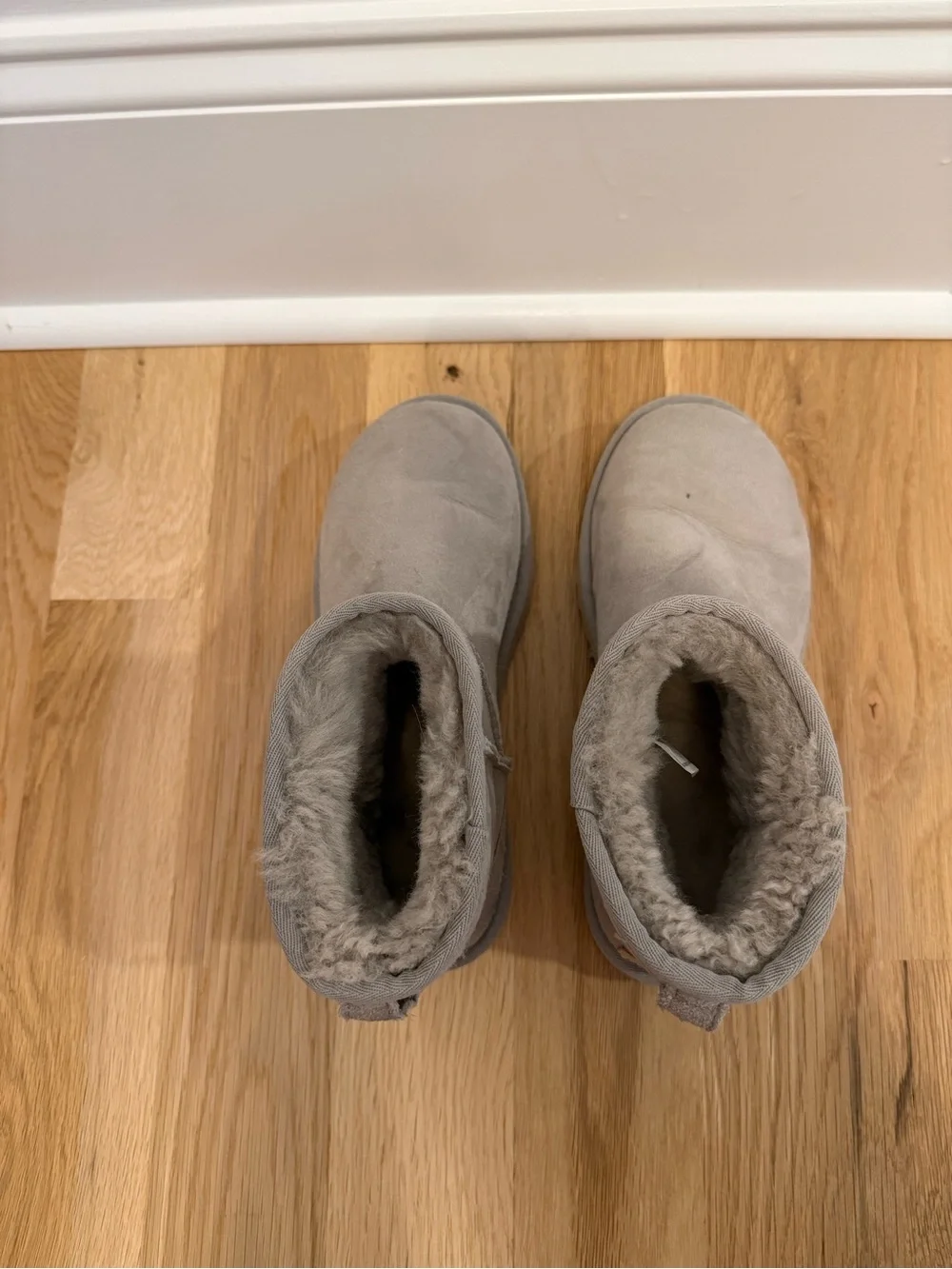 UGG authentic classic